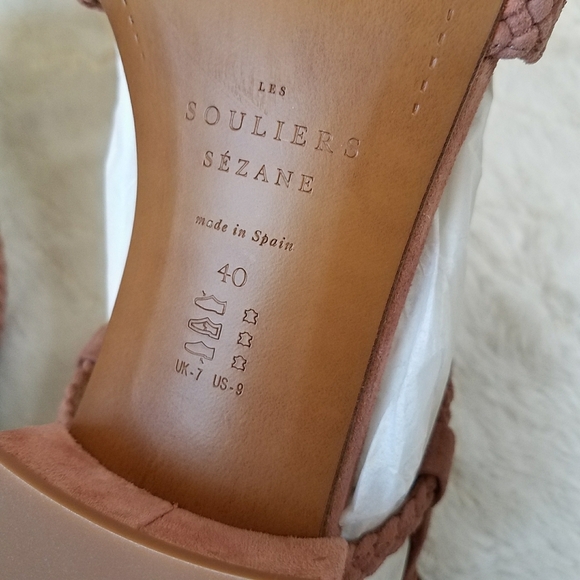 Sezane Rosa Low Sandals in Blush - Picture 9 of 11